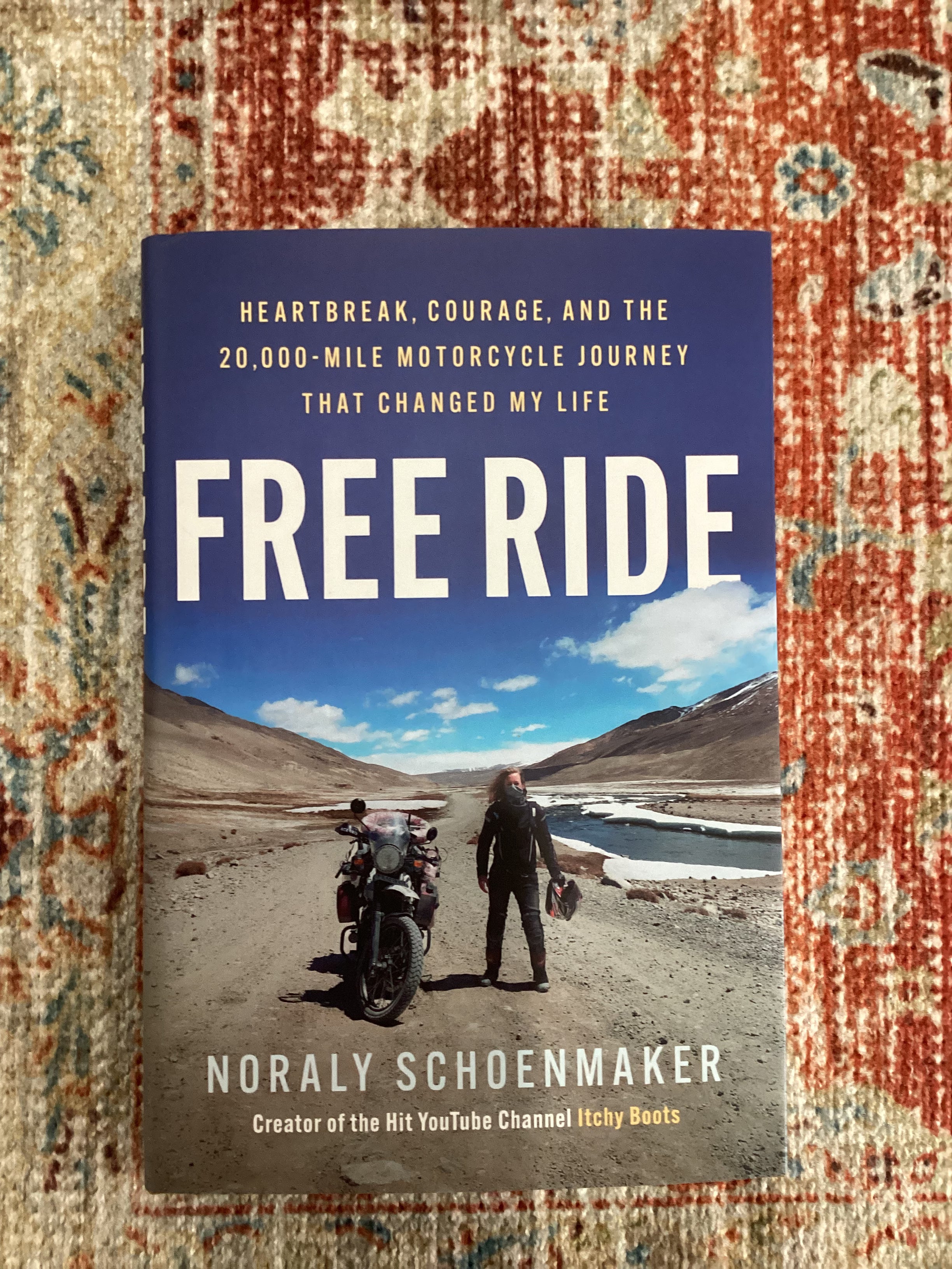 Book titled 'Free Ride' by Noraly Schoenmaker on a textured surface