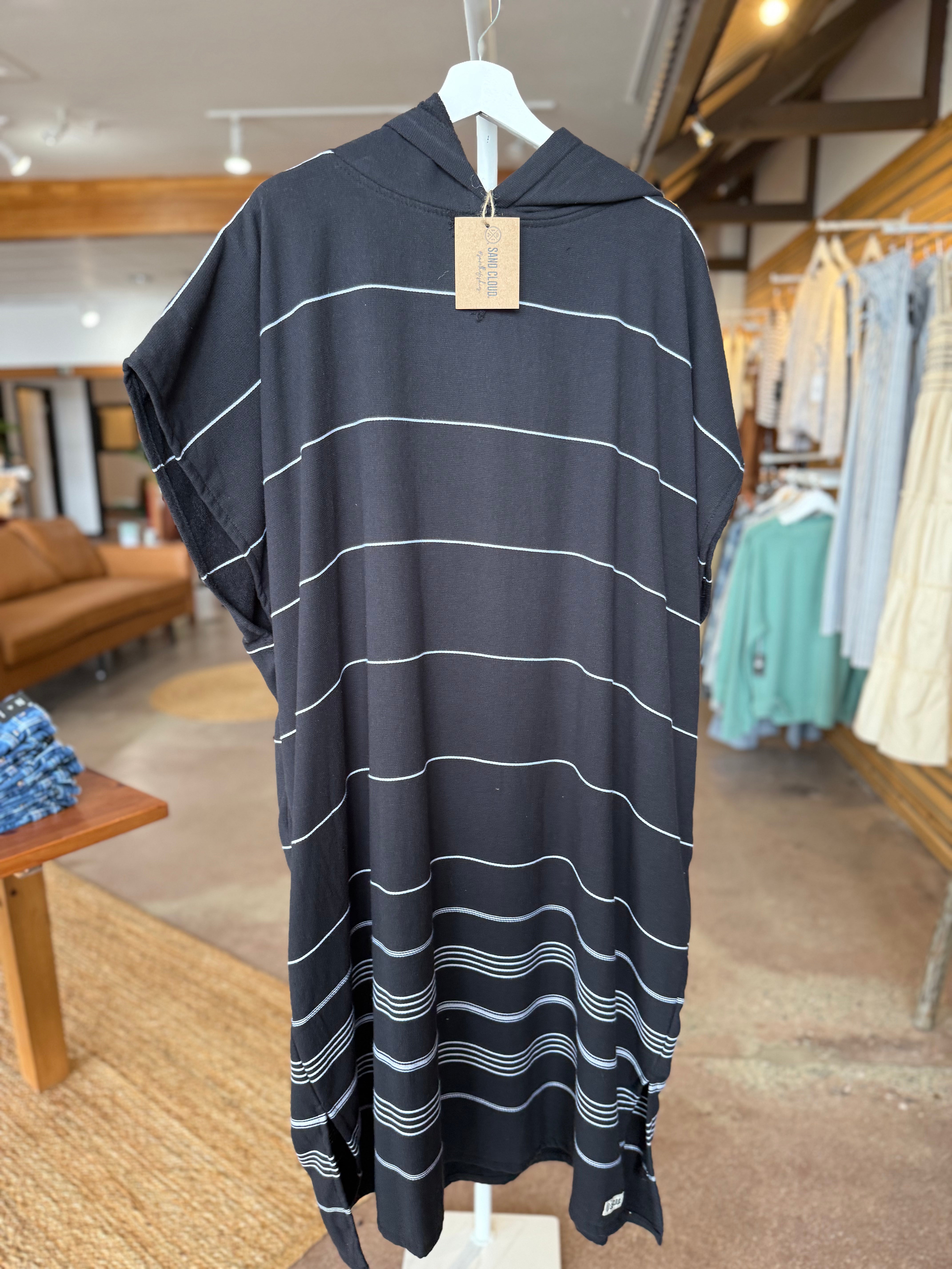 Border Classic Stripe Pancho