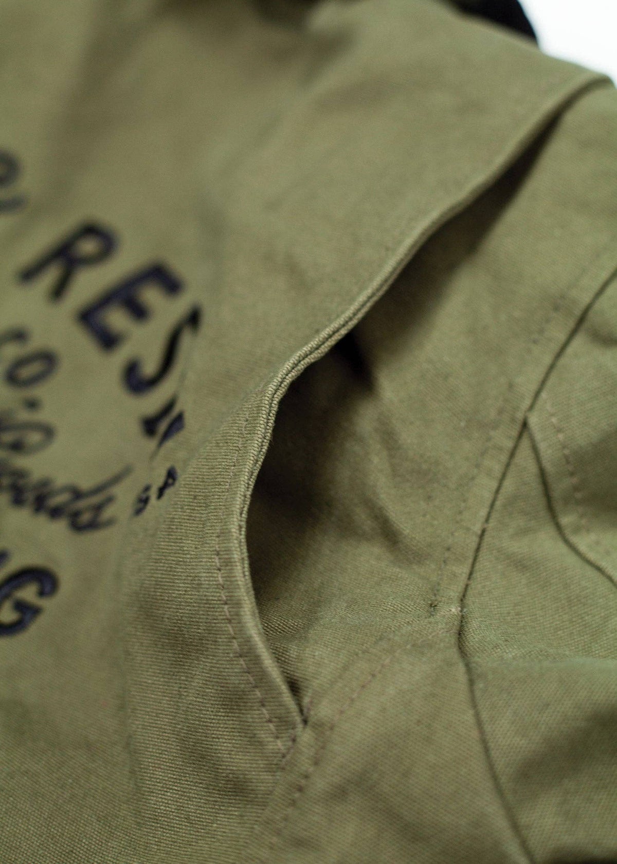 Service Jacket in Olive