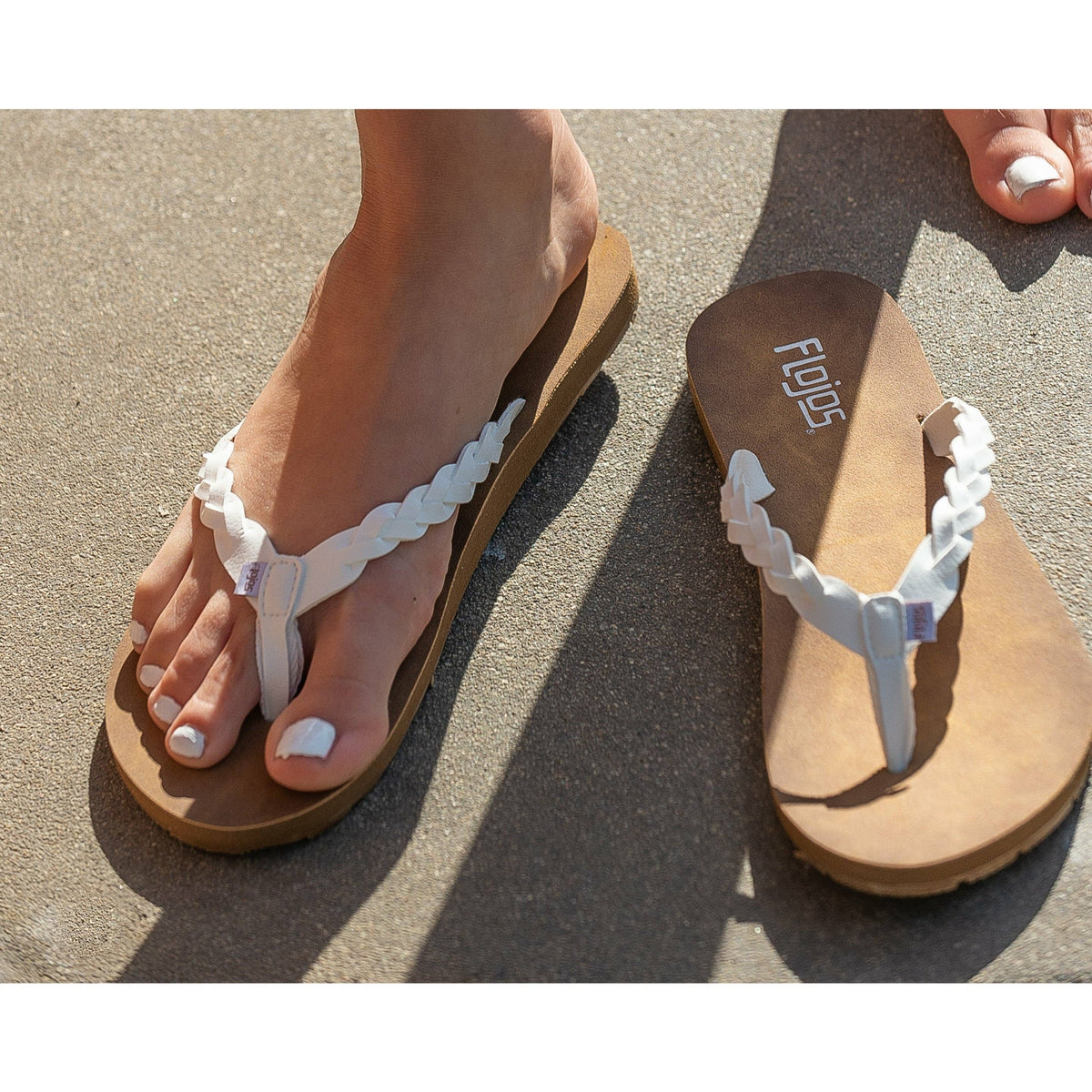 Navida —  Women's Sandal: Brown/Tan / 5