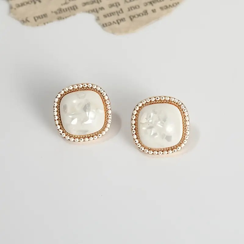 SHELL STUD EARRINGS