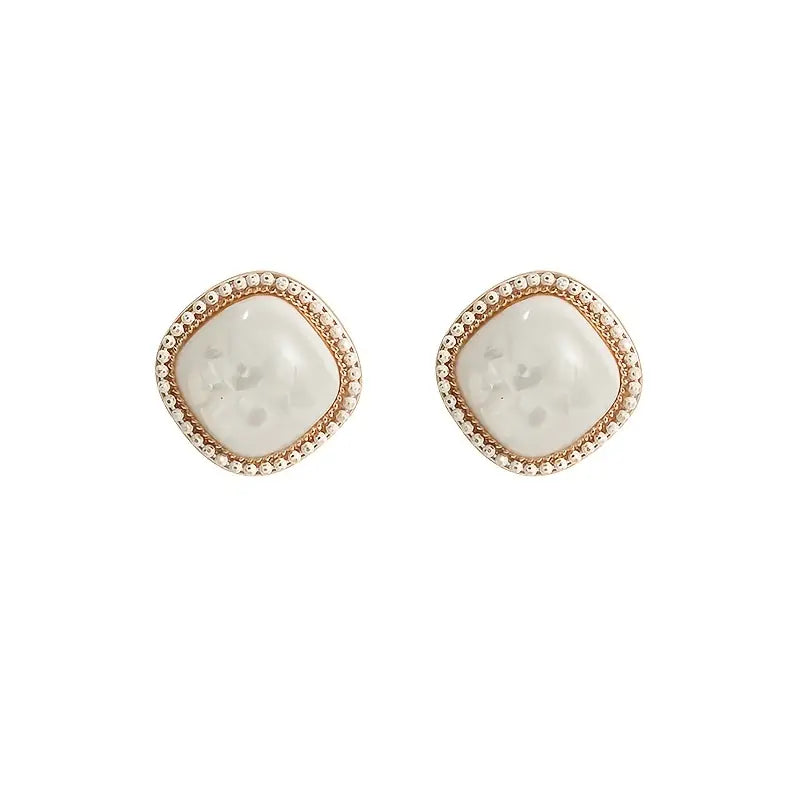 SHELL STUD EARRINGS