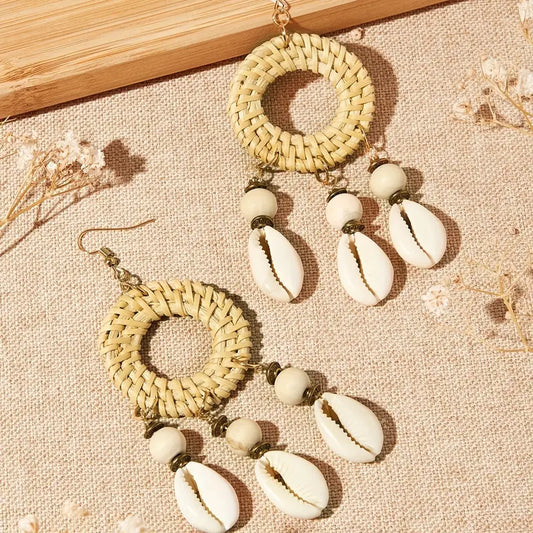 RATTAN AND SHELL EARRINGS