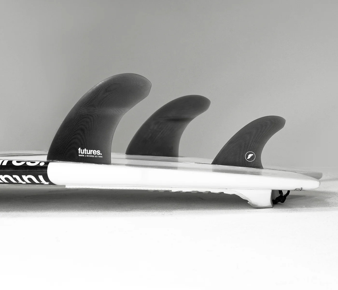 surfbaord with Futures Dave Rastovich Rasta Reverse 3/2 Fiberglass Twin +1 Fin Set