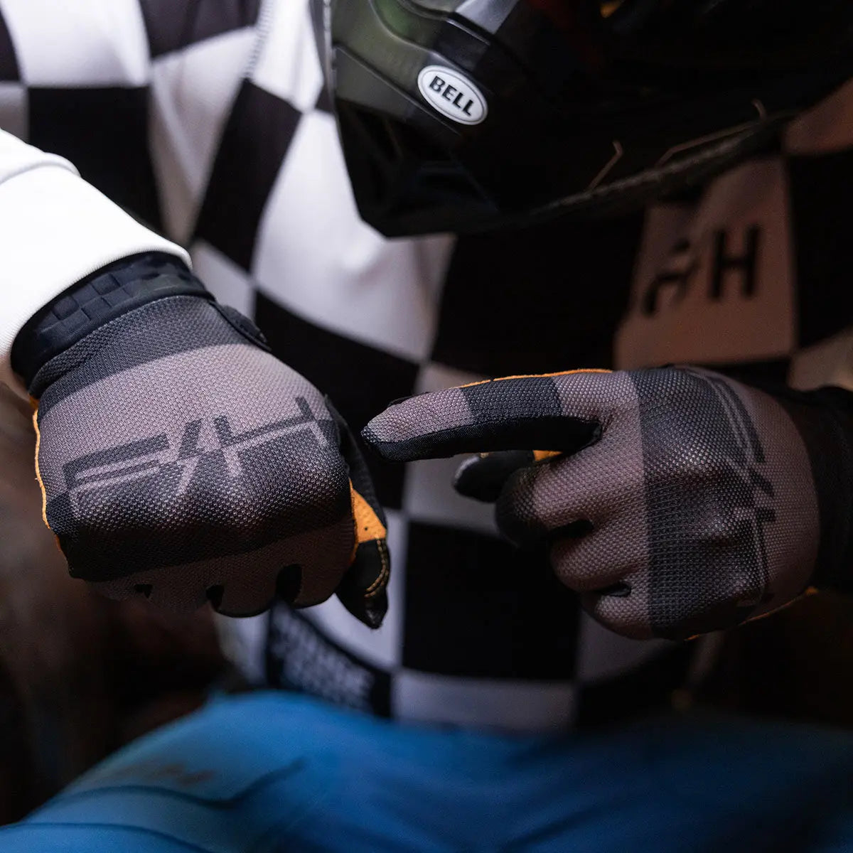 Vapor Ray Glove - Gray