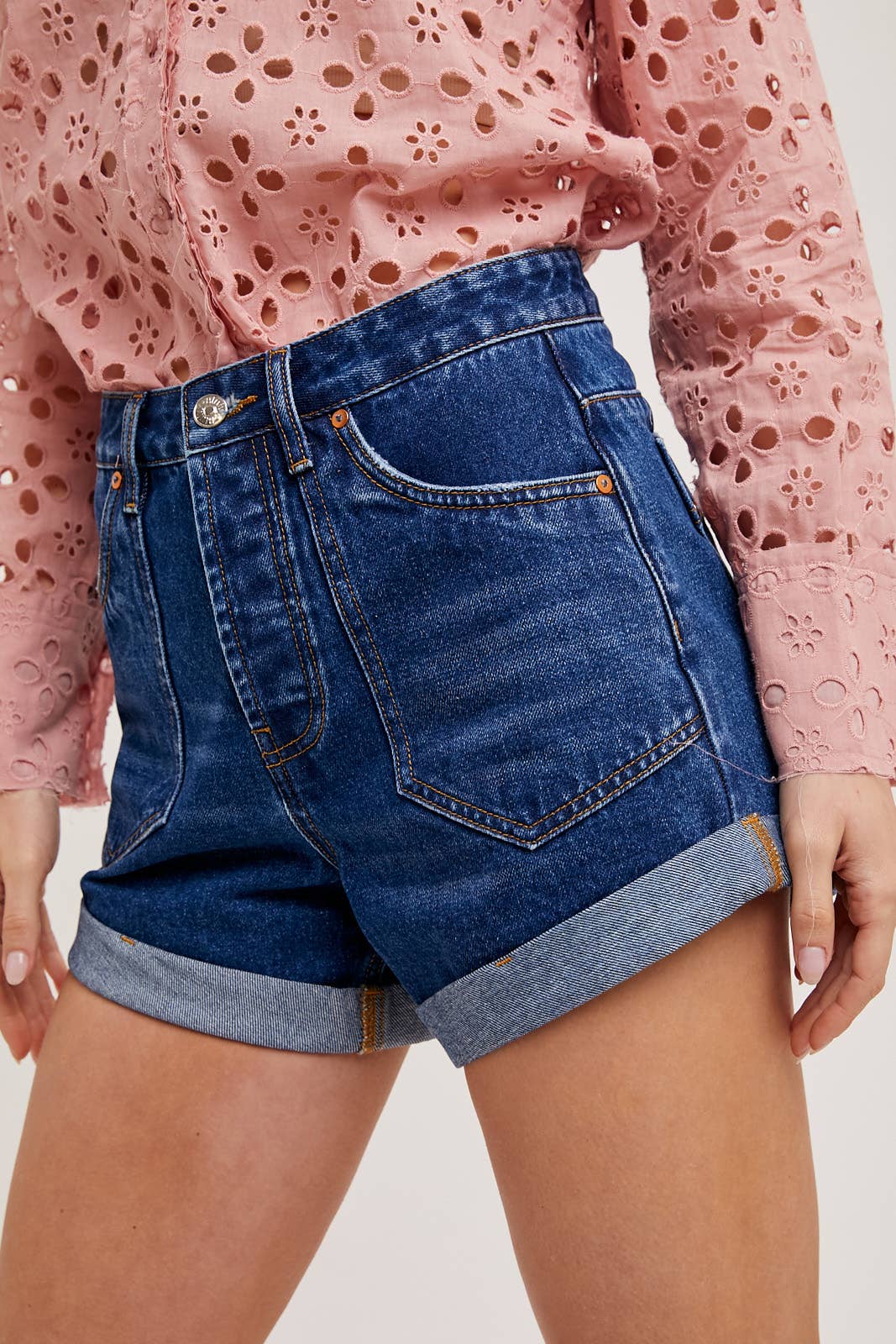 La Brea Rolled Denim Short / M