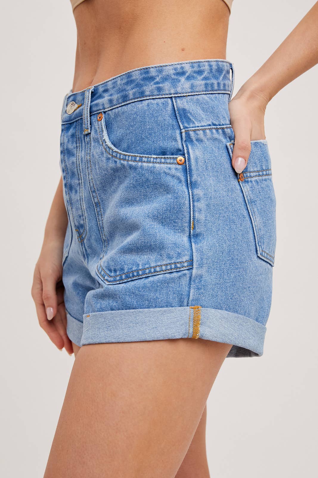 La Brea Rolled Denim Short / S
